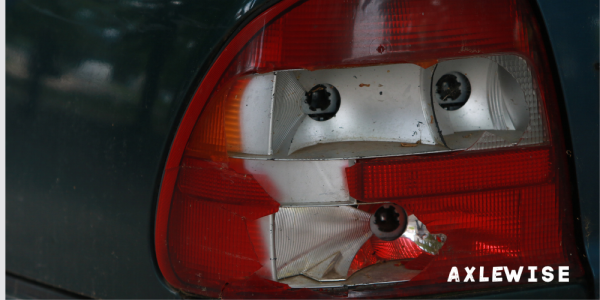 trailer light bulb replacement